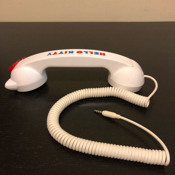 Hello Kitty Telephone Speaker - Picture 2 of 3